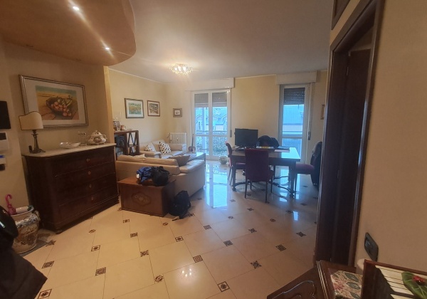 Milano (MI), Via GIUSEPPE CAROZZI, 3 Stanze da Letto Stanze da Letto, 4 Stanze Stanze,2 BathroomsBathrooms,Appartamento,Vendita,Via GIUSEPPE CAROZZI,0,1151