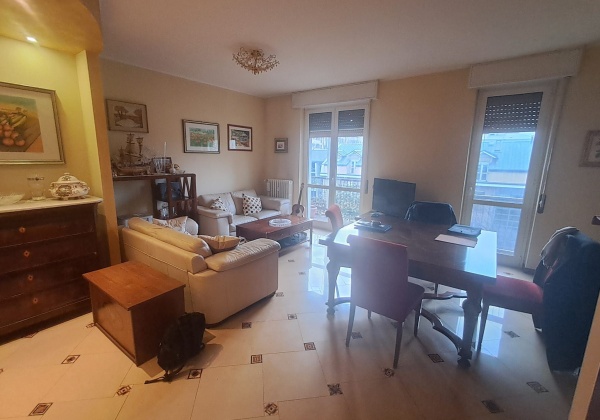 Milano (MI), Via GIUSEPPE CAROZZI, 3 Stanze da Letto Stanze da Letto, 4 Stanze Stanze,2 BathroomsBathrooms,Appartamento,Vendita,Via GIUSEPPE CAROZZI,0,1151