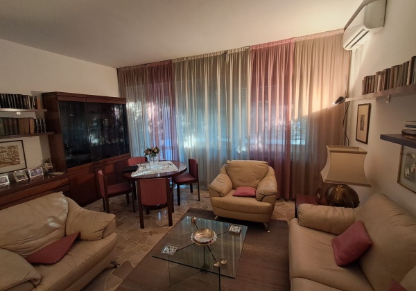Milano (MI), Via TEODOSIO, 2 Camera da Letto Stanze da Letto, 3 Stanza Stanze,1 BagnoBathrooms,Appartamento,Vendita,Via TEODOSIO ,0,1159